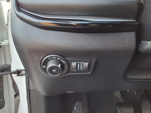 Certified 2023 Jeep Compass Trailhawk image 14