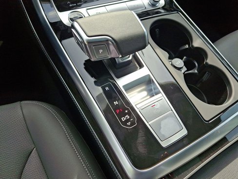 New 2025 Audi Q8 Premium Plus image 13