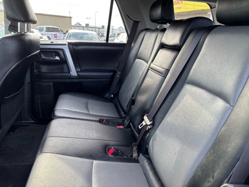 Used 2017 Toyota 4Runner Limited image 8