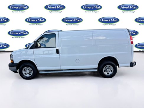Used 2024 Chevrolet Express 2500 w/ Driver Convenience Package image 5