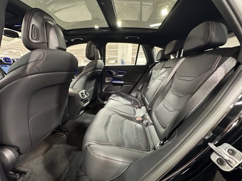 New 2026 Mercedes-Benz GLC 43 AMG 4MATIC image 17