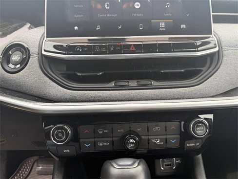 Used 2023 Jeep Compass Latitude w/ Convenience Group image 15