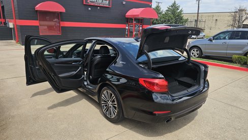 Used 2018 BMW 530e w/ Premium Package 2 image 21