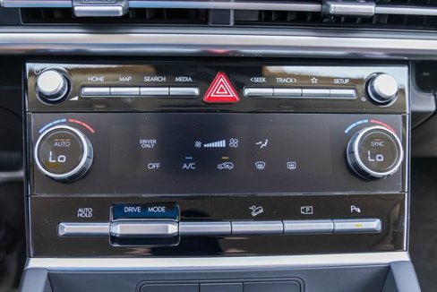 New 2026 Hyundai Santa Fe SE image 20