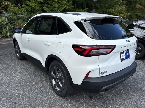 New 2026 Ford Escape ST-Line image 5