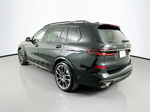 New 2026 BMW X7 xDrive40i w/ Executive Package image 7