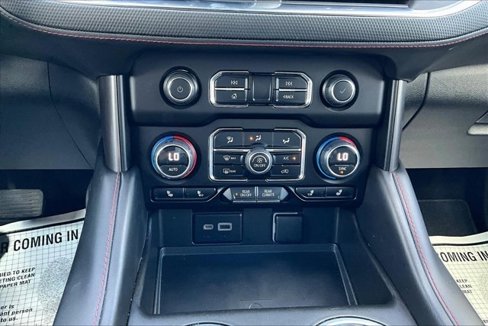 Used 2023 Chevrolet Suburban RST image 15