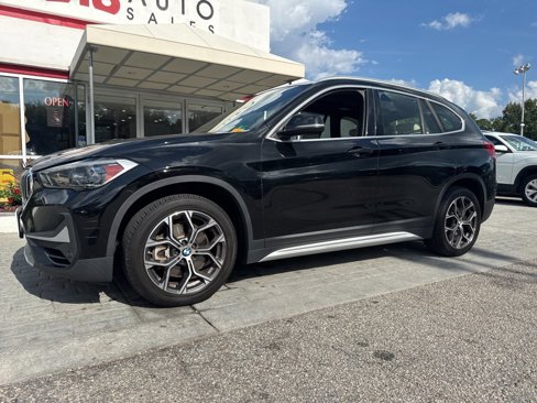 Used 2021 BMW X1 xDrive28i w/ Premium Package image 2