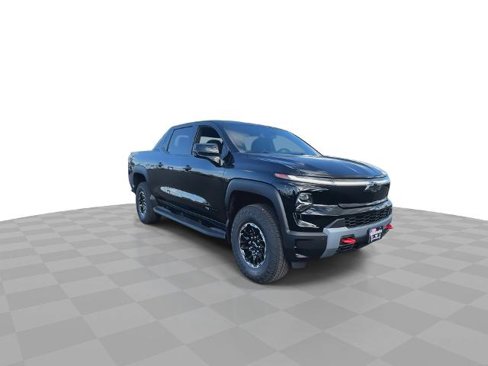 New 2026 Chevrolet Silverado EV Trail Boss image 2
