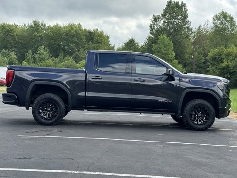 Used 2022 GMC Sierra 1500 AT4X image 7