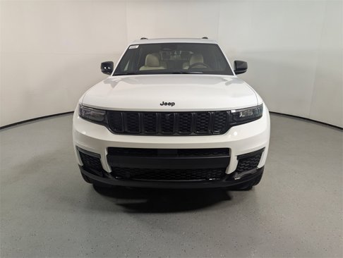 New 2025 Jeep Grand Cherokee L Limited image 2