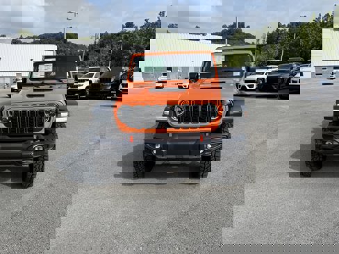 New 2025 Jeep Gladiator Mojave image 3