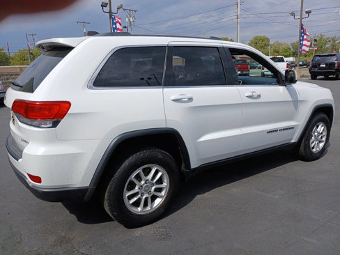 Used 2018 Jeep Grand Cherokee Laredo image 5