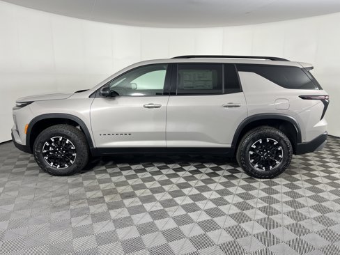 New 2026 Chevrolet Traverse Z71 w/ Enhanced Driving Package image 8