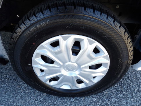 Used 2024 Ford Transit 350 XLT image 36