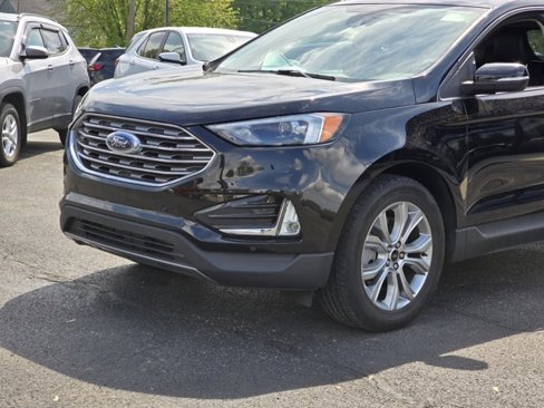 Used 2024 Ford Edge Titanium image 13