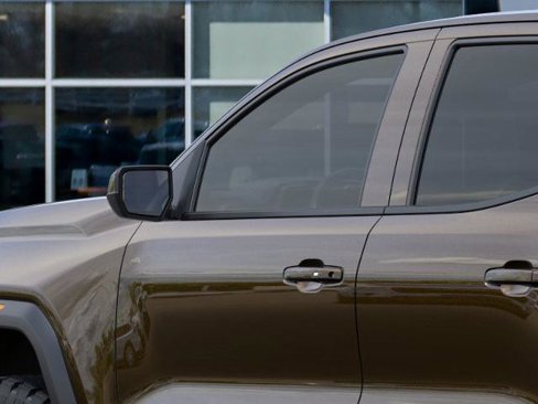New 2025 GMC Canyon Elevation w/ Convenience Package image 31