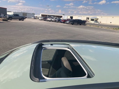 New 2025 Chevrolet Trax ACTIV w/ Sunroof Package image 27