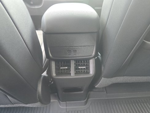 New 2026 Chevrolet Equinox LT w/ Convenience Package II image 22