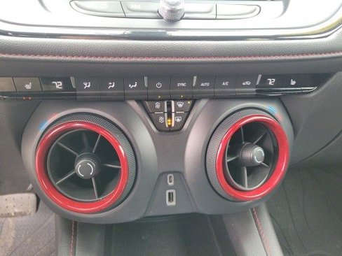 Used 2022 Chevrolet Blazer RS w/ LPO, Floor Liner Package image 23