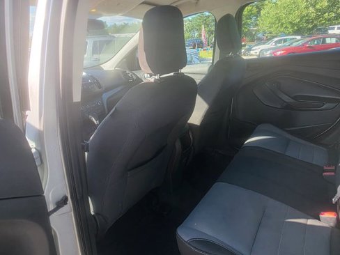 Used 2018 Ford Escape S image 16