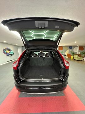 Used 2016 Volvo XC60 T5 Premier w/ Proximity Package image 29