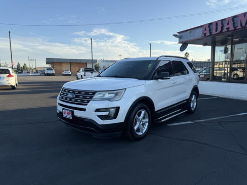 Used 2016 Ford Explorer XLT w/ Equipment Group 202A image 7