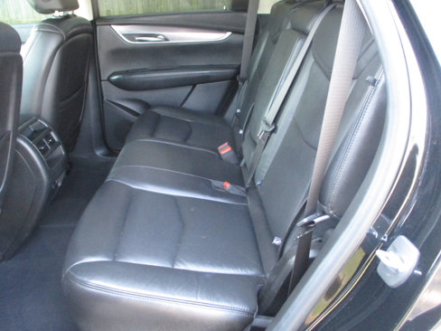 Used 2019 Cadillac XT5 Luxury image 16