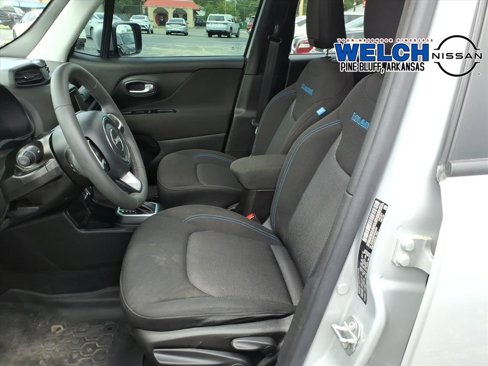Used 2021 Jeep Renegade Latitude image 10