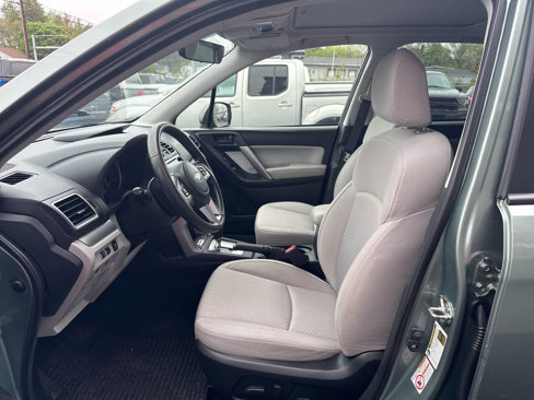 Used 2018 Subaru Forester 2.5i Premium w/ All-Weather Package image 13