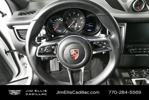 Used 2018 Porsche Macan image 9