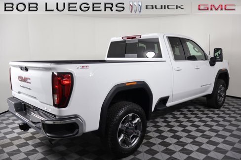 New 2026 GMC Sierra 2500 SLE w/ SLE Value Package; image 9