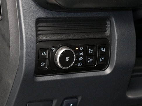 New 2026 Ford F250 Lariat image 29