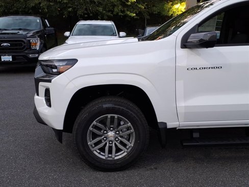 New 2026 Chevrolet Colorado LT image 7