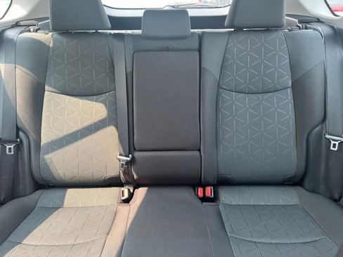 Used 2024 Toyota RAV4 XLE image 35