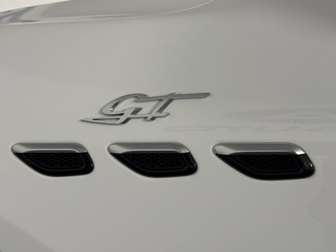 Used 2024 Maserati Grecale GT image 7