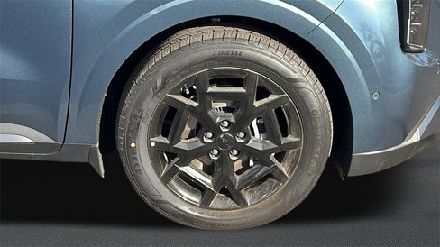 New 2026 Kia Carnival SX image 11