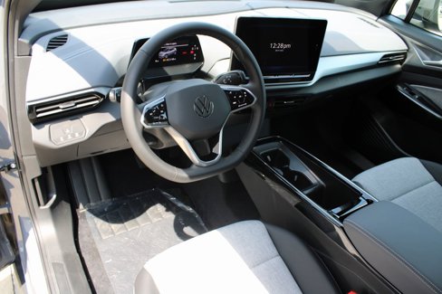 New 2025 Volkswagen ID.4 Pro image 8