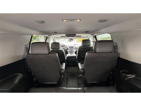 Used 2019 Chevrolet Suburban LT image 15