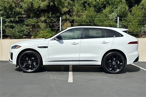 New 2026 Jaguar F-PACE R-Dynamic S image 2