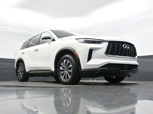 Used 2025 INFINITI QX60 Pure image 46