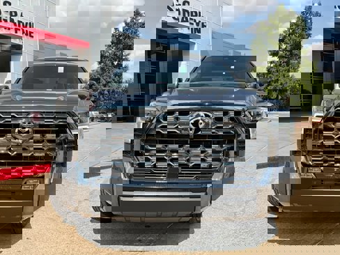 New 2026 Toyota Tundra Platinum image 3