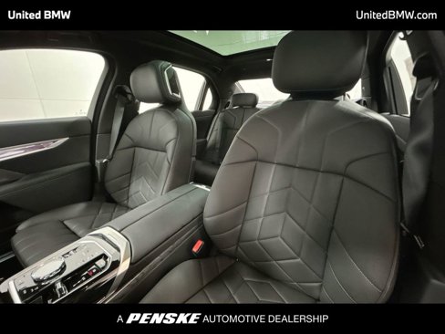 New 2026 BMW 750e xDrive w/ Executive Package image 13