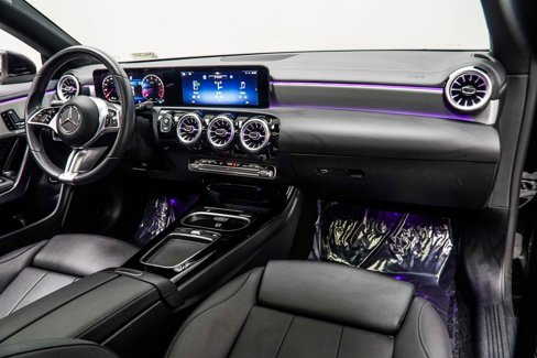 Used 2025 Mercedes-Benz CLA 250 image 16