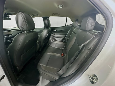 Used 2022 Buick Encore GX Select image 28