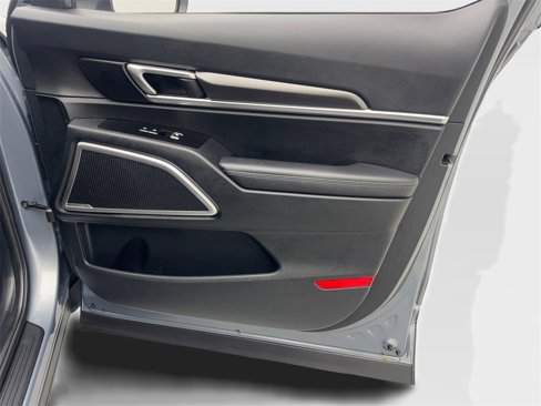 Used 2025 Kia Telluride S image 48