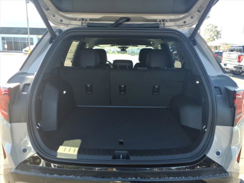 New 2026 GMC Terrain AT4 w/ Convenience Package III image 5