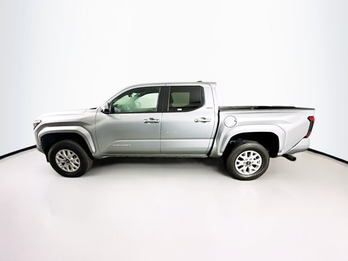 Used 2024 Toyota Tacoma SR5 image 4