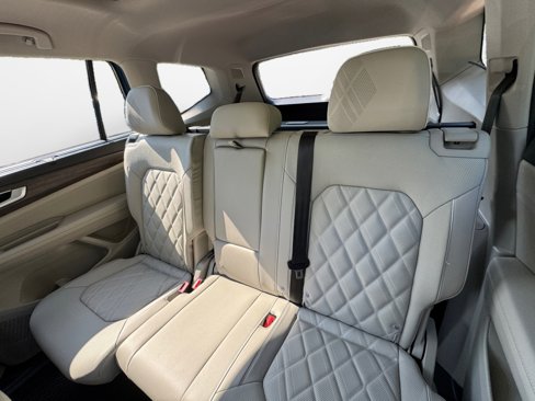 New 2025 Volkswagen Atlas SEL Premium R-Line image 12