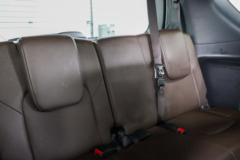 Used 2024 Nissan Armada Platinum w/ Captain's Chairs Package image 32